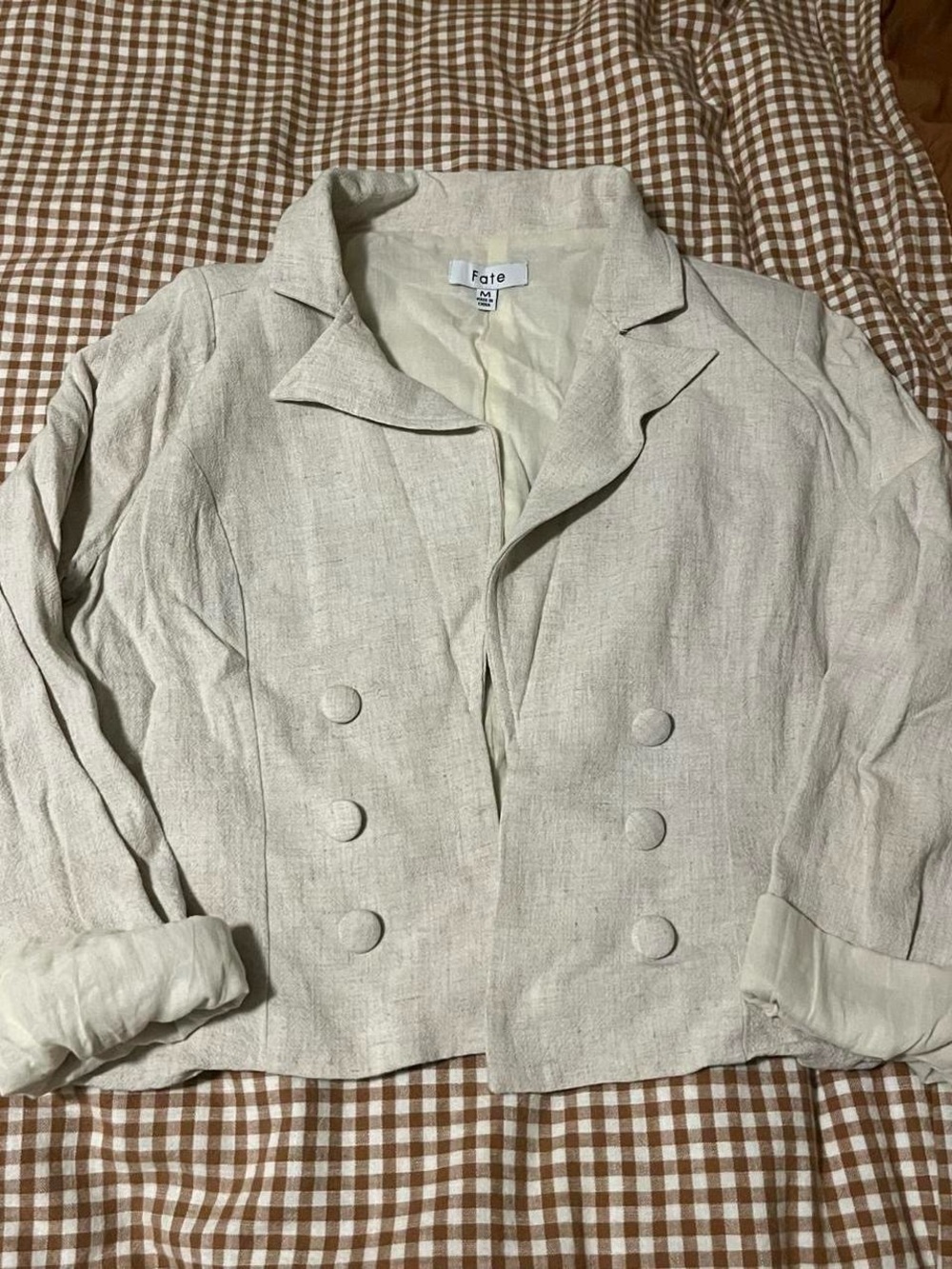 Fate Light Cream Linen Double-Breasted Cropped Blazer